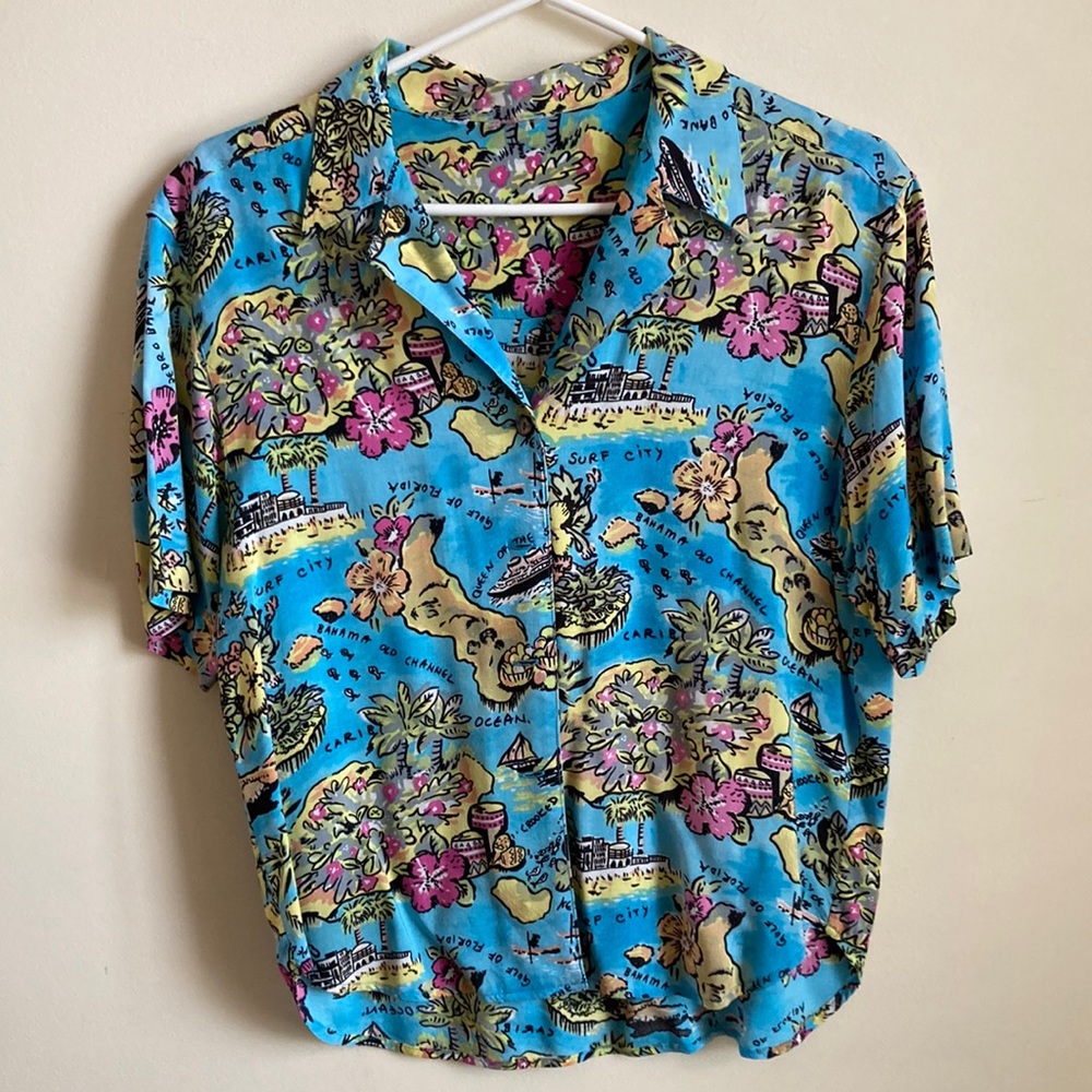 Hawaiian shirt with island print